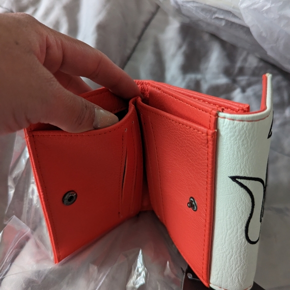 Loungefly Nightmare Before Christmas Zero mini backpack and wallet set - Picture 6 of 6